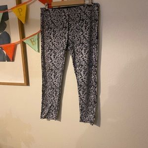 Nike Dri - Fit Leggings